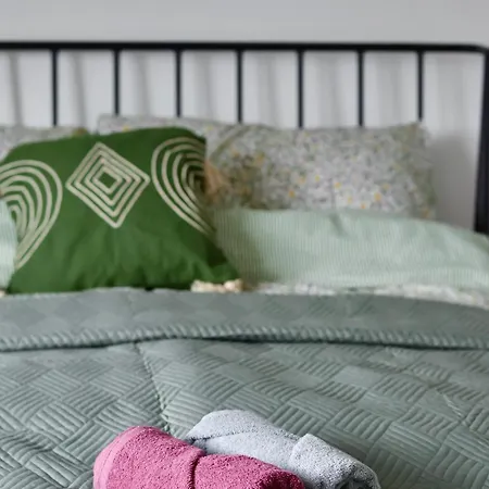 Garden - Free Parking *