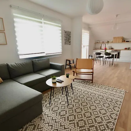 Apartment Garden - Free Parking