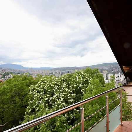 Garden - Free Parking