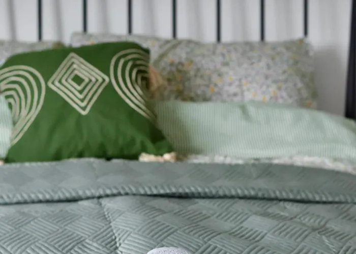 Garden - Free Parking *